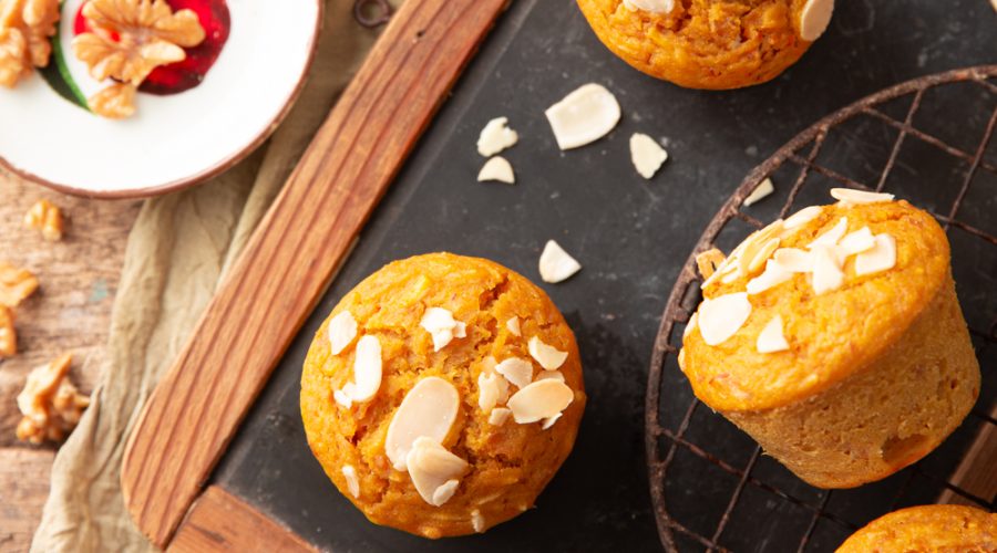 Madalenas de calabaza y manzana con miel y nueces